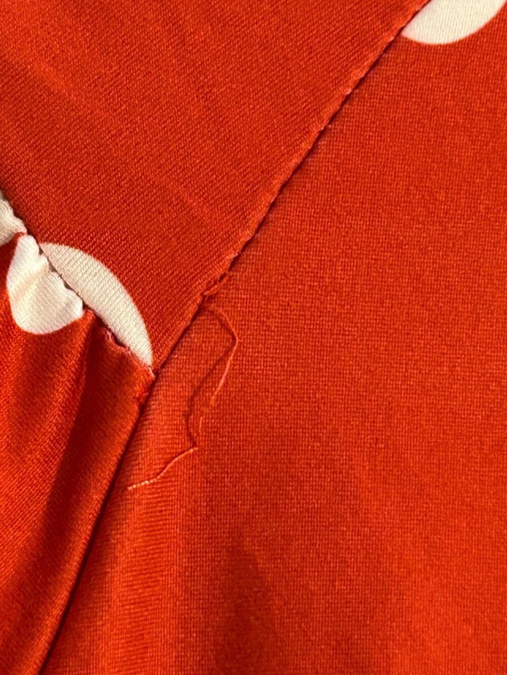 Red & White Heart Long Sleeve Top Sz 1X Women's Lightweight Valentine's Day Love - Picture 3 of 8